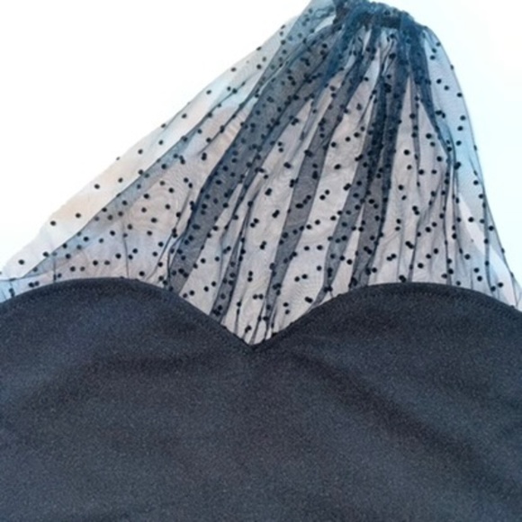 Shein black Top with Detailed Mesh Shoulder Strap - Picture 2 of 2